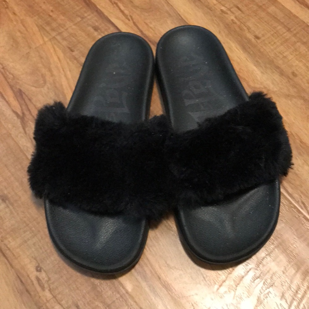 Mad Love Black Fuzzy Slip on Sandals